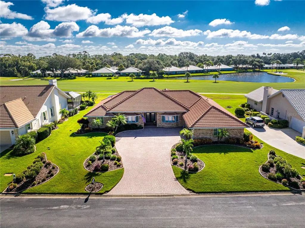 810 Carnoustie Drive, VENICE