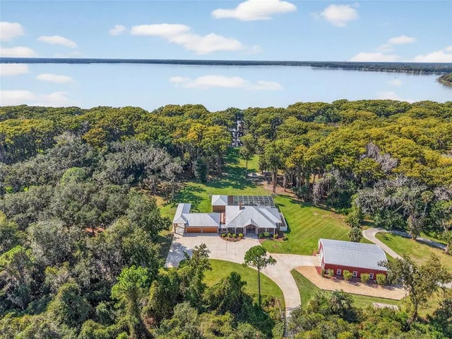 6200 Kentucky Avenue, LEESBURG