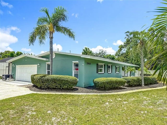 2900 Park Street N, ST PETERSBURG