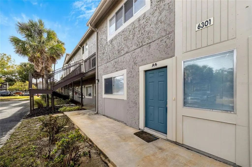 6301 Newtown Circle 1a4, TAMPA