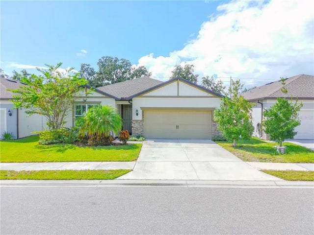 6293 Bradford Woods Drive, ZEPHYRHILLS