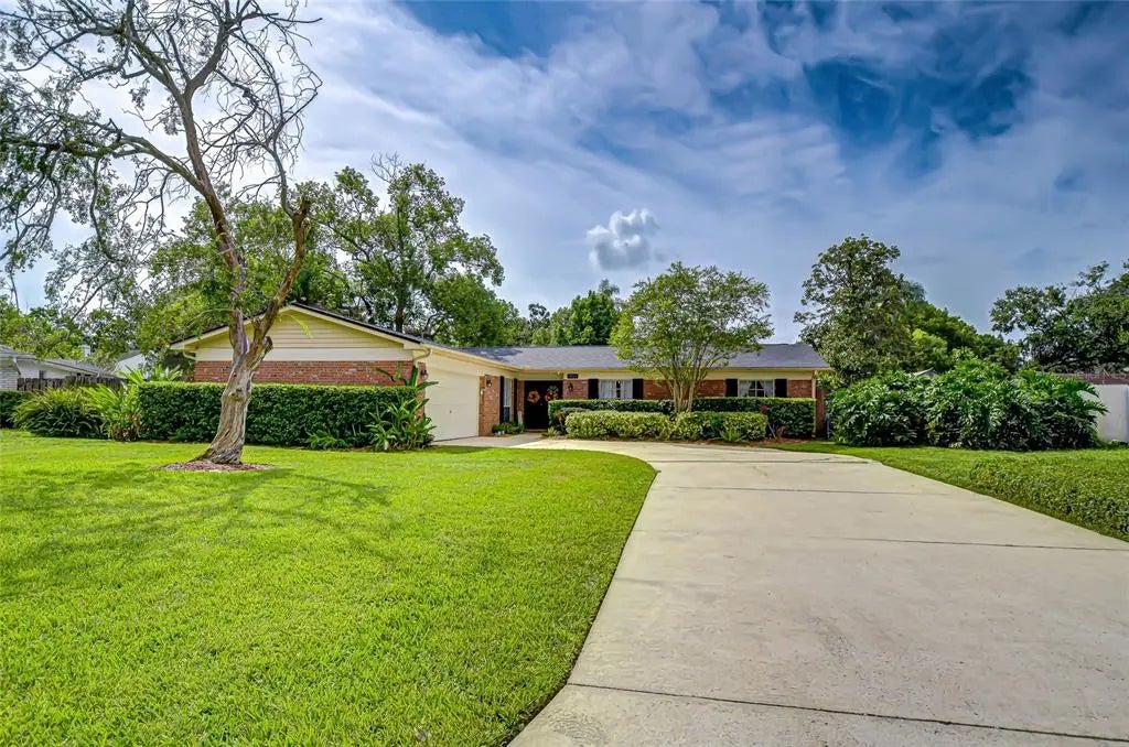 1904 Little Cove, TAMPA