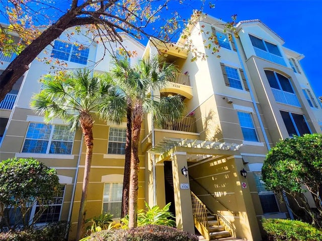 3326 Robert Trent Jones Drive Drive 402, ORLANDO