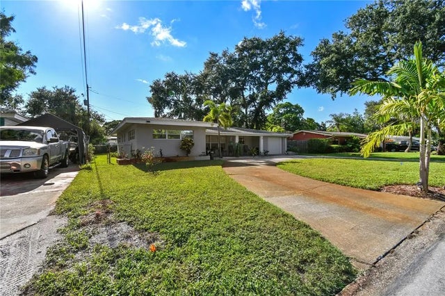 5999 Grove Street S, ST PETERSBURG