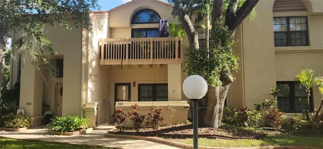304 Los Prados 304, SAFETY HARBOR