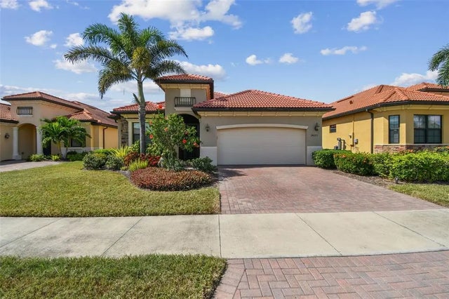 24253 Gallberry Drive, VENICE