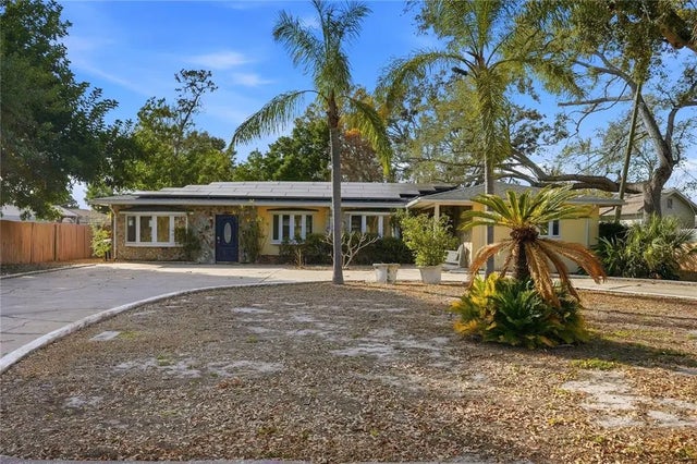 3515 Country Club Way S, ST PETERSBURG