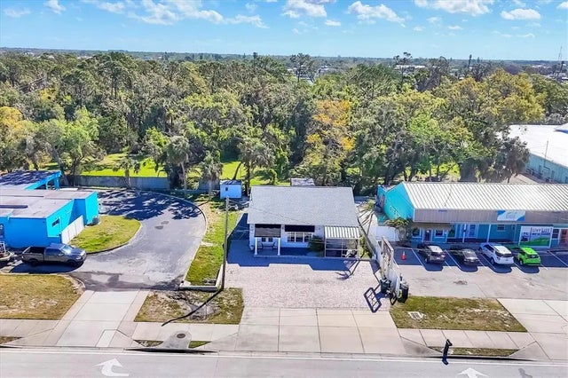 109 Tamiami Trail S, NOKOMIS