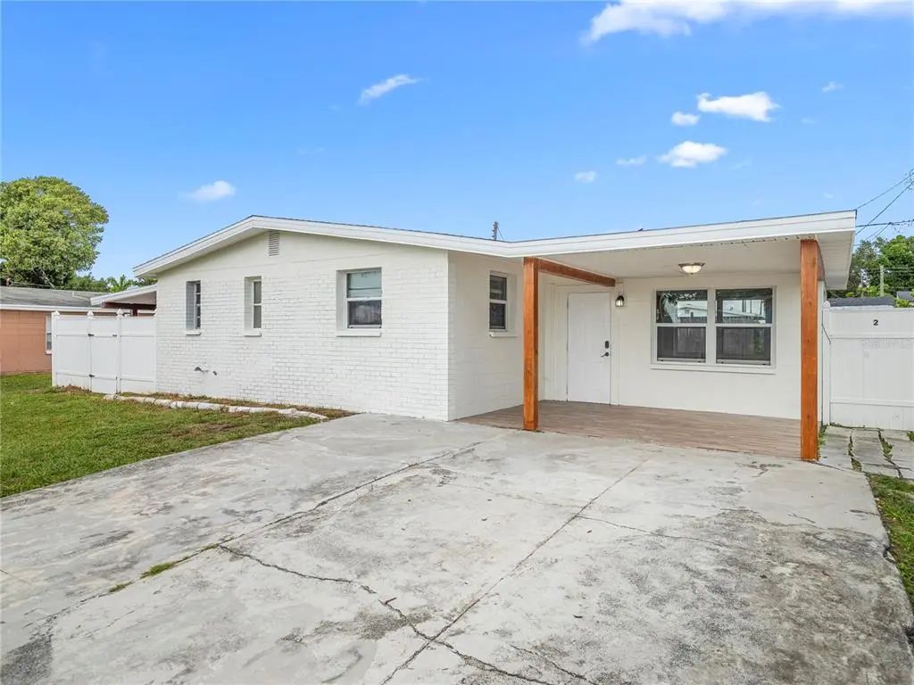 4535 W Minnehaha Street, TAMPA