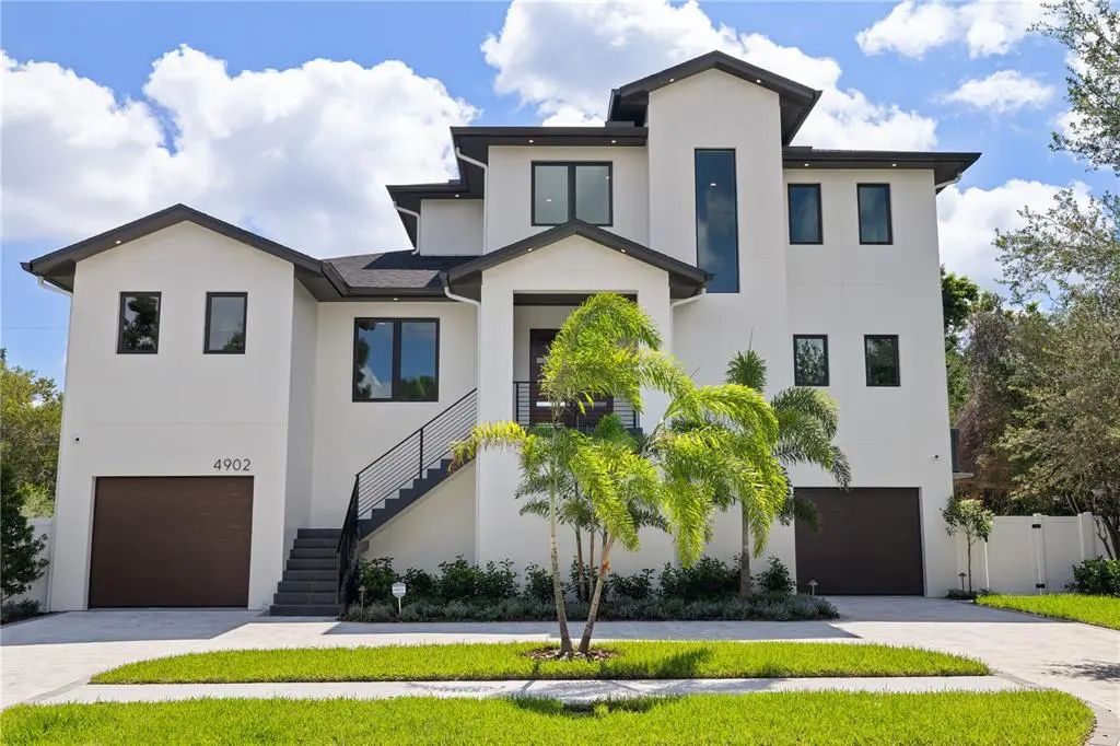 4902 W San Nicholas Street, TAMPA