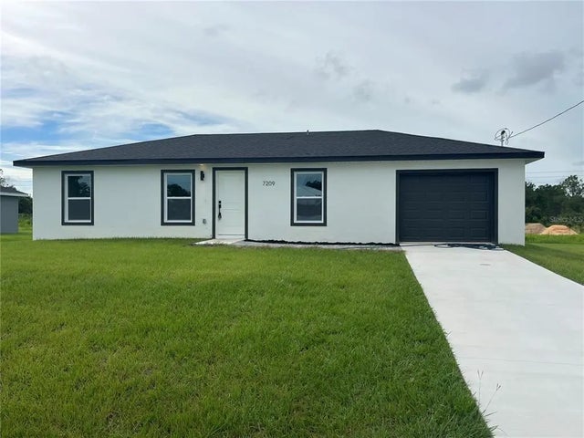 7209 Ancha Street, SEBRING