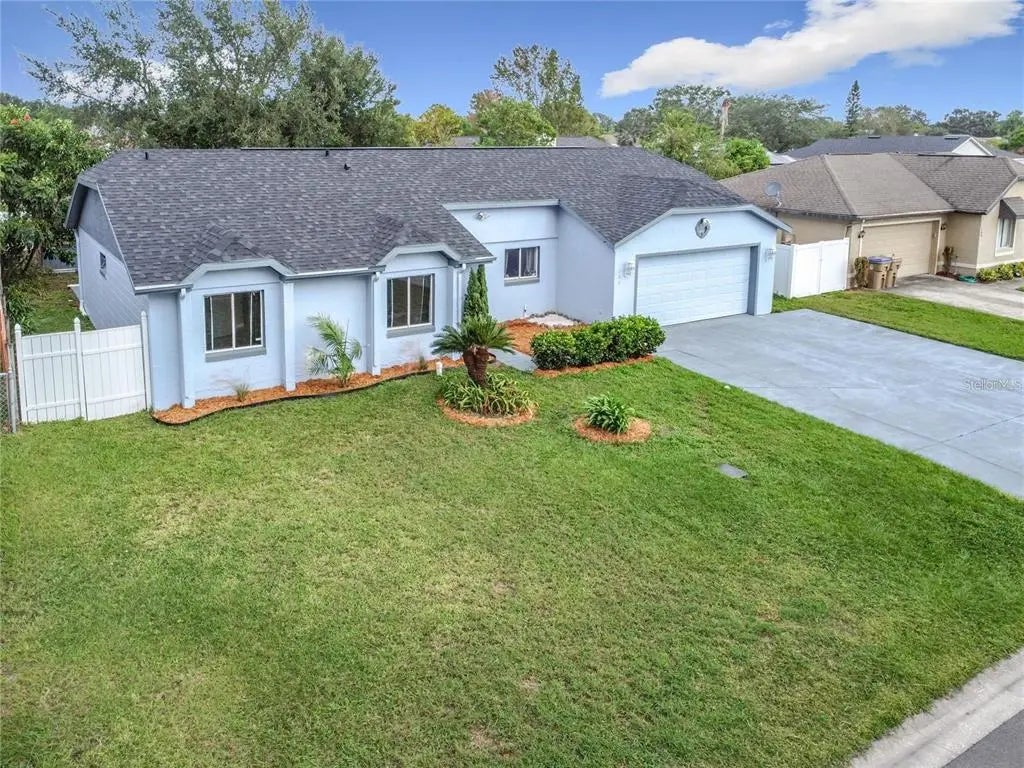 103 Alameda Drive, KISSIMMEE