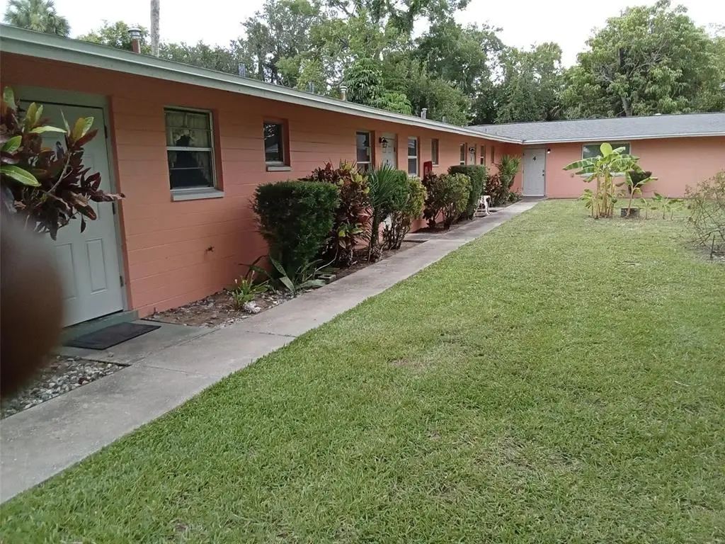 555 Oak Street, DAYTONA BEACH