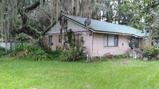 15402 Se Us Highway 301, HAWTHORNE