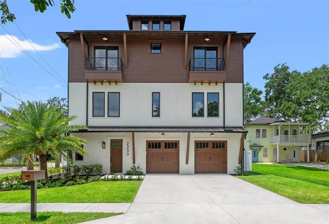 2200 N Glenwood Drive, TAMPA