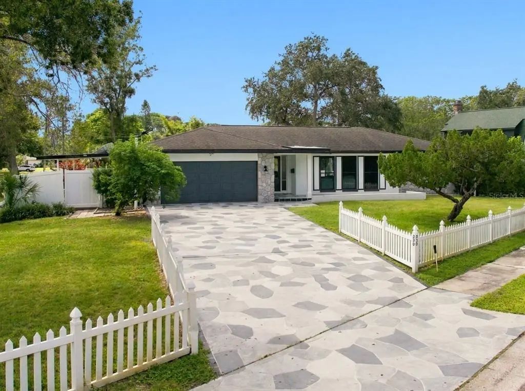 330 Patica Rd Ne, ST. PETERSBURG