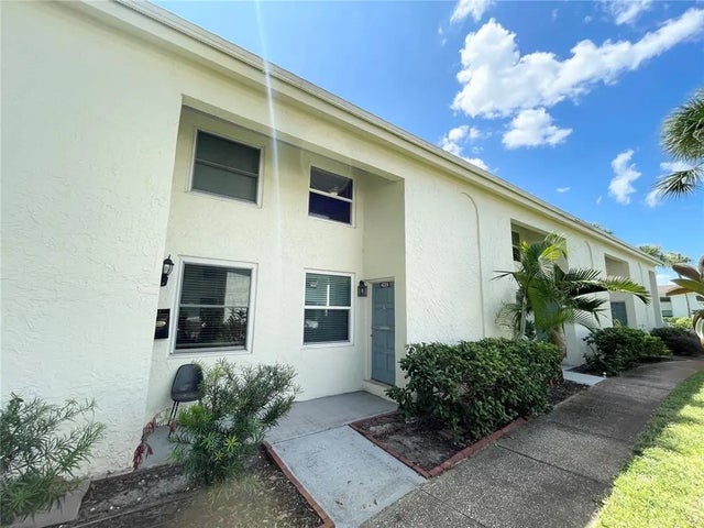 4226 La Dega Court, TAMPA