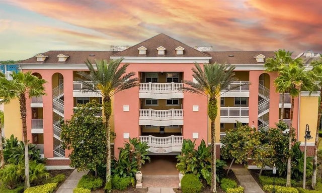 1116 Sunset View Circle 201, REUNION