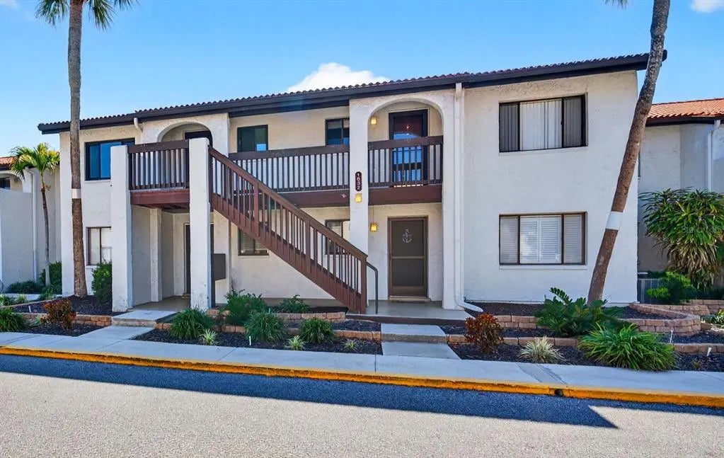 1632 Stickney Point Road 201, SARASOTA