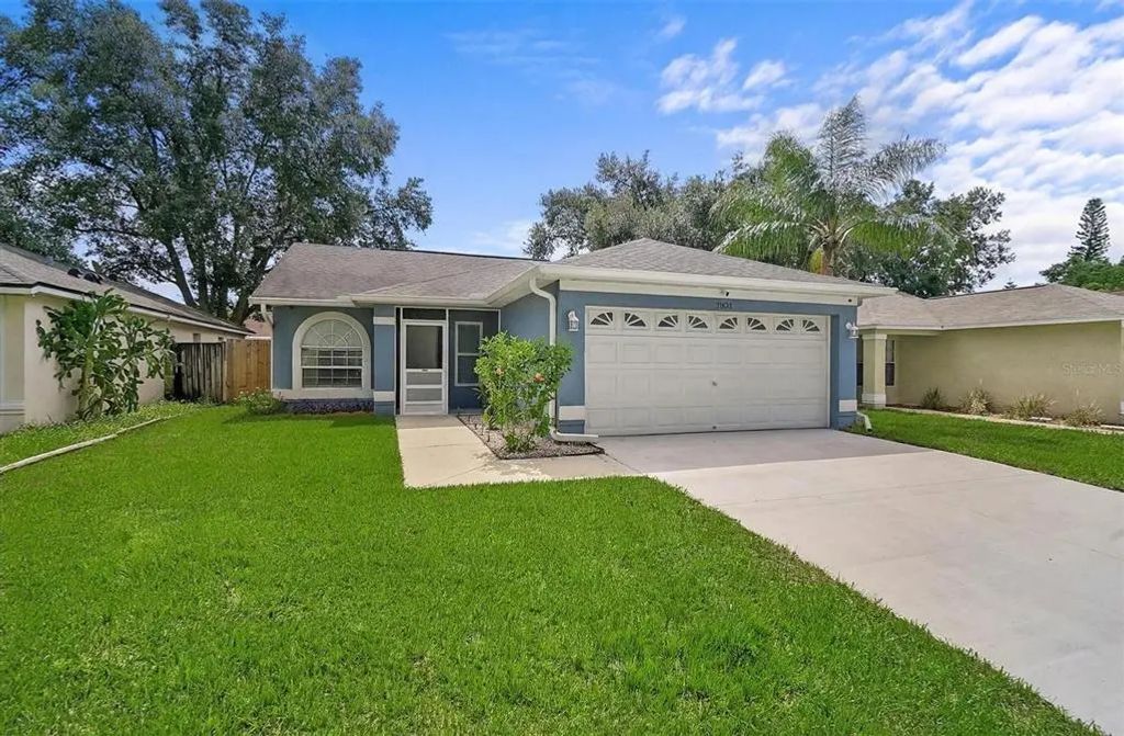 13616 Laraway Drive, RIVERVIEW