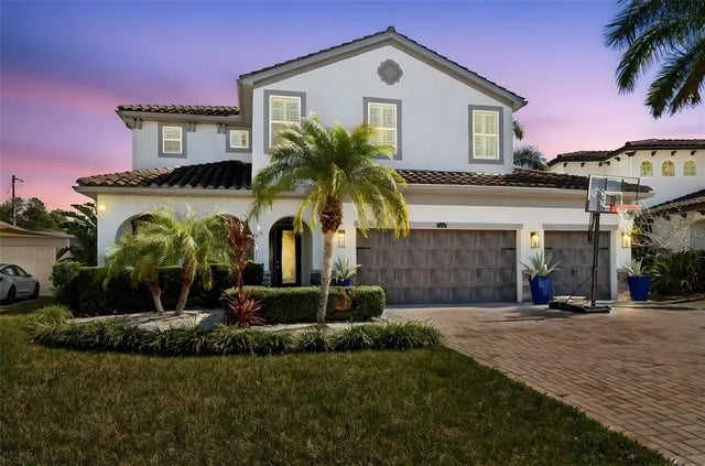 3610 E Clark Circle, TAMPA