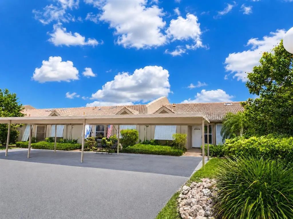 5530 37th Street E, BRADENTON