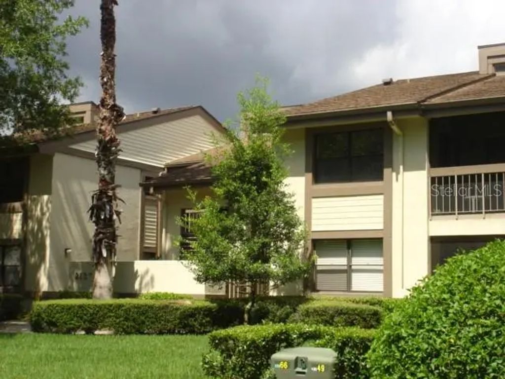 218 Woodlake Wynde 218, OLDSMAR