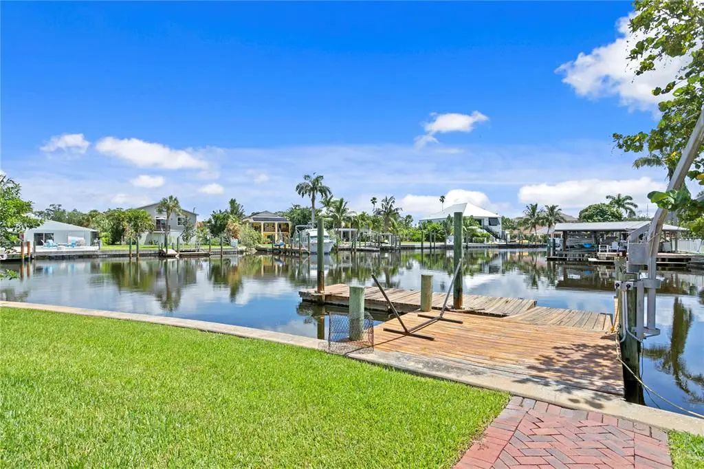 5535 Bayou Grande Boulevard Ne, ST. PETERSBURG