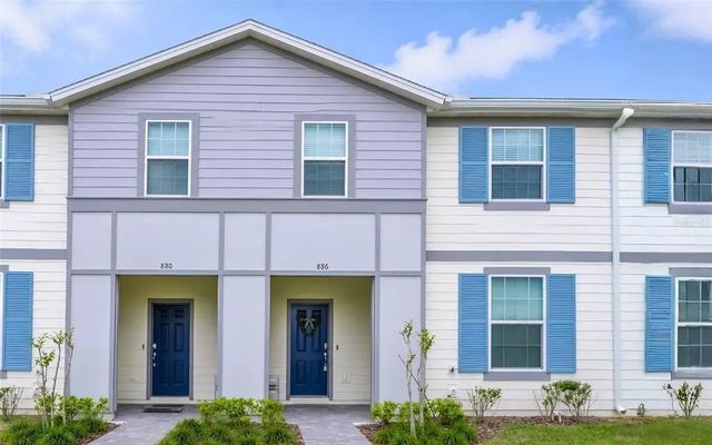 886 Paradise Drive, DAVENPORT