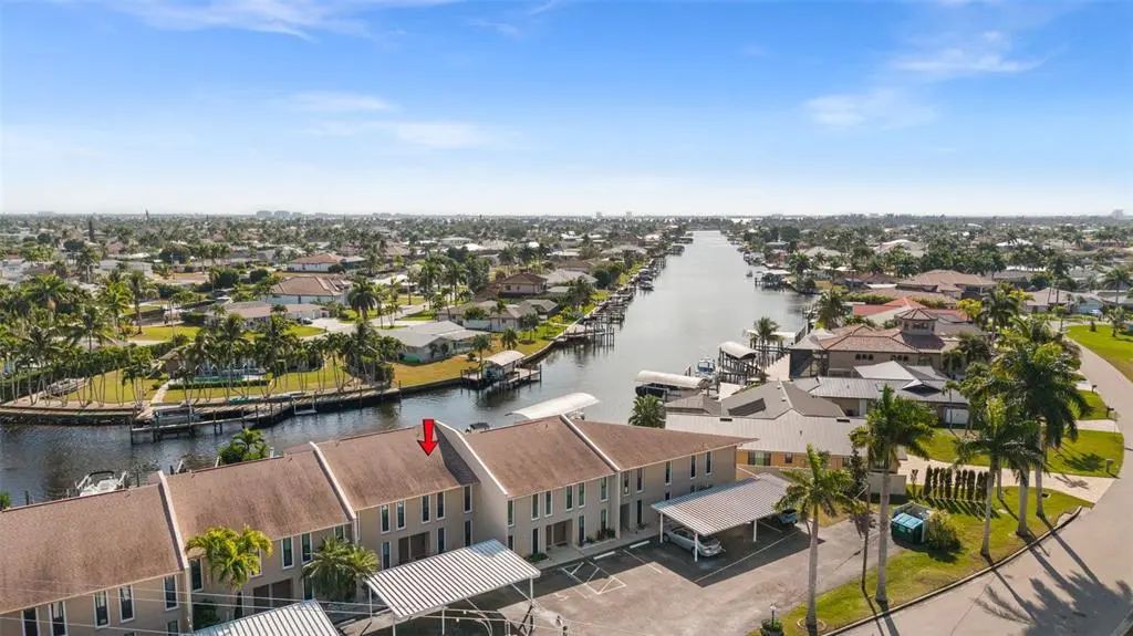 4803 Sw Santa Barbara Court 8, CAPE CORAL