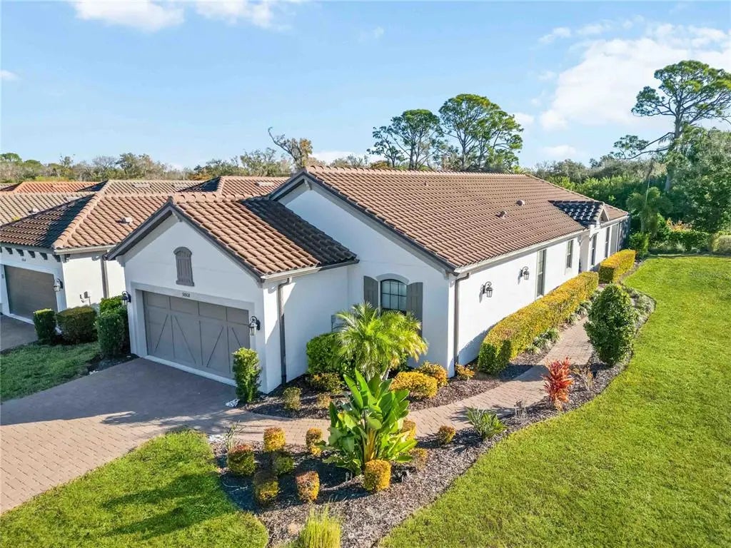 5868 Semolino Street, NOKOMIS