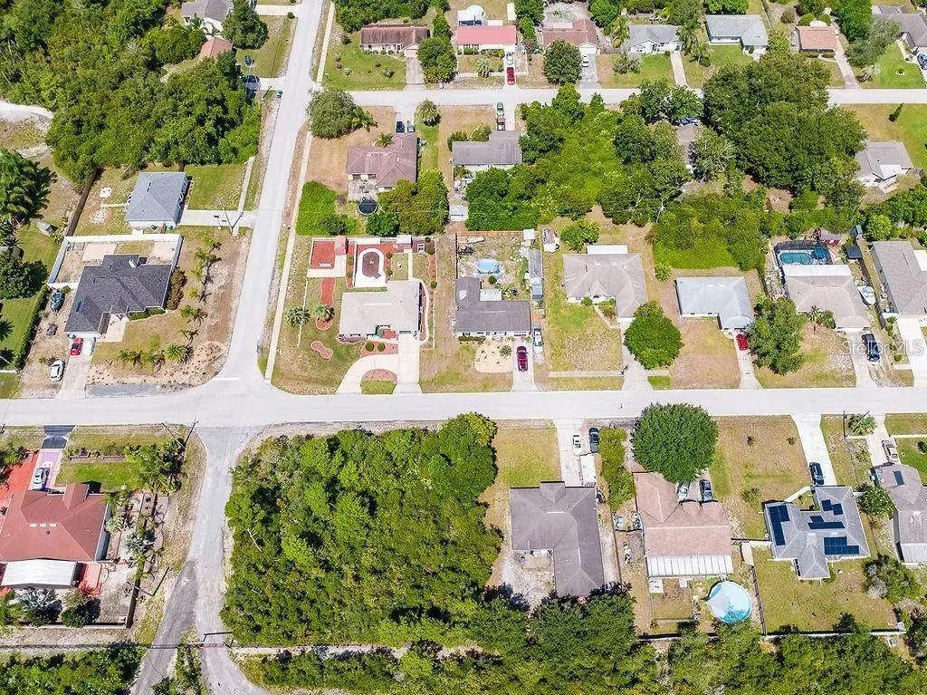 2361 Laredo Drive, DELTONA