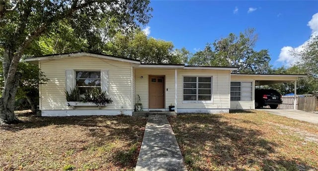 2332 Hadley Street, DELTONA