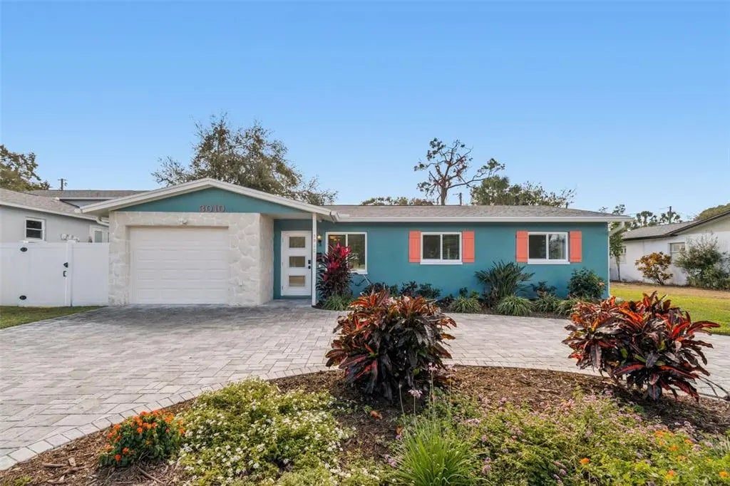 3010 Pinellas Point Drive S, ST PETERSBURG