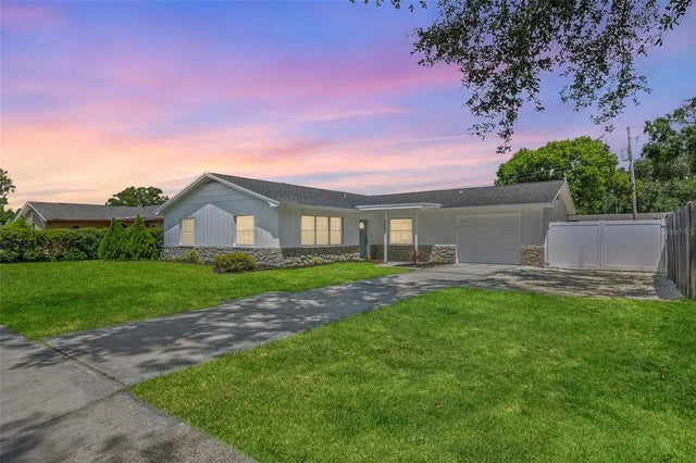 2507 Hollis Drive, TAMPA