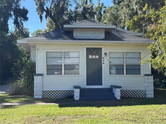 840 E 9th Avenue, MOUNT DORA