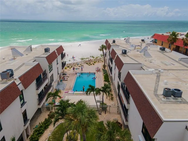 5808 Gulf Drive 203, HOLMES BEACH