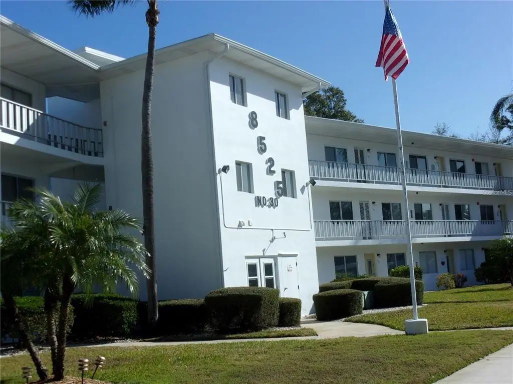 8525 111th Street 308, SEMINOLE