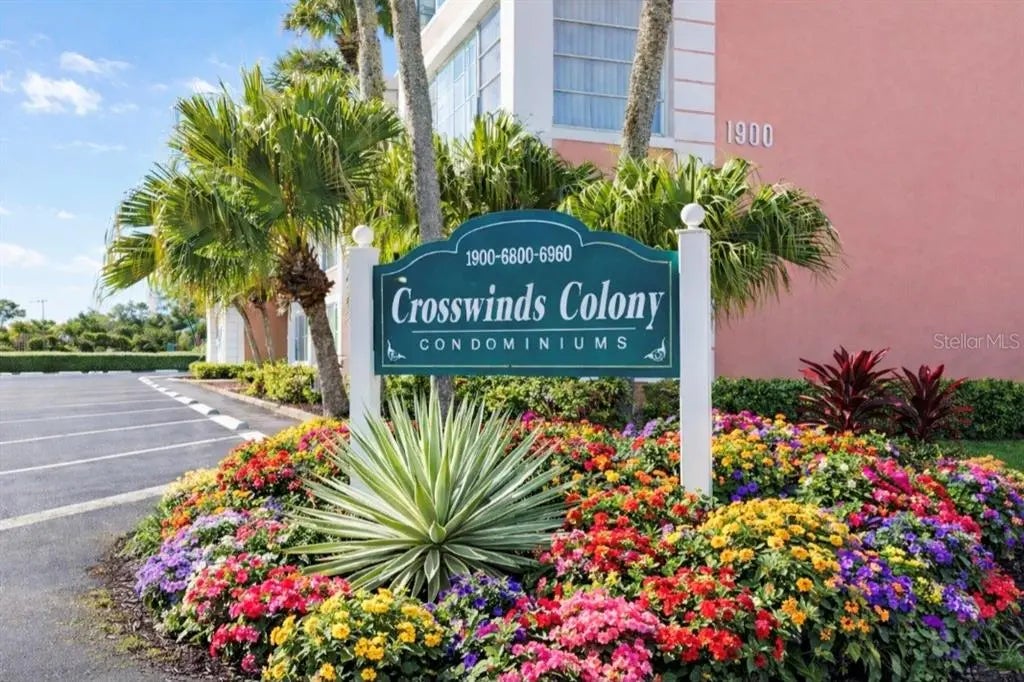 6960 20th Avenue N 302, ST PETERSBURG