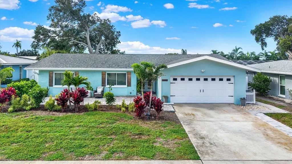 14380 Passage Way, SEMINOLE