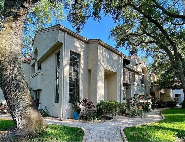 247 Los Prados Drive 1123, SAFETY HARBOR