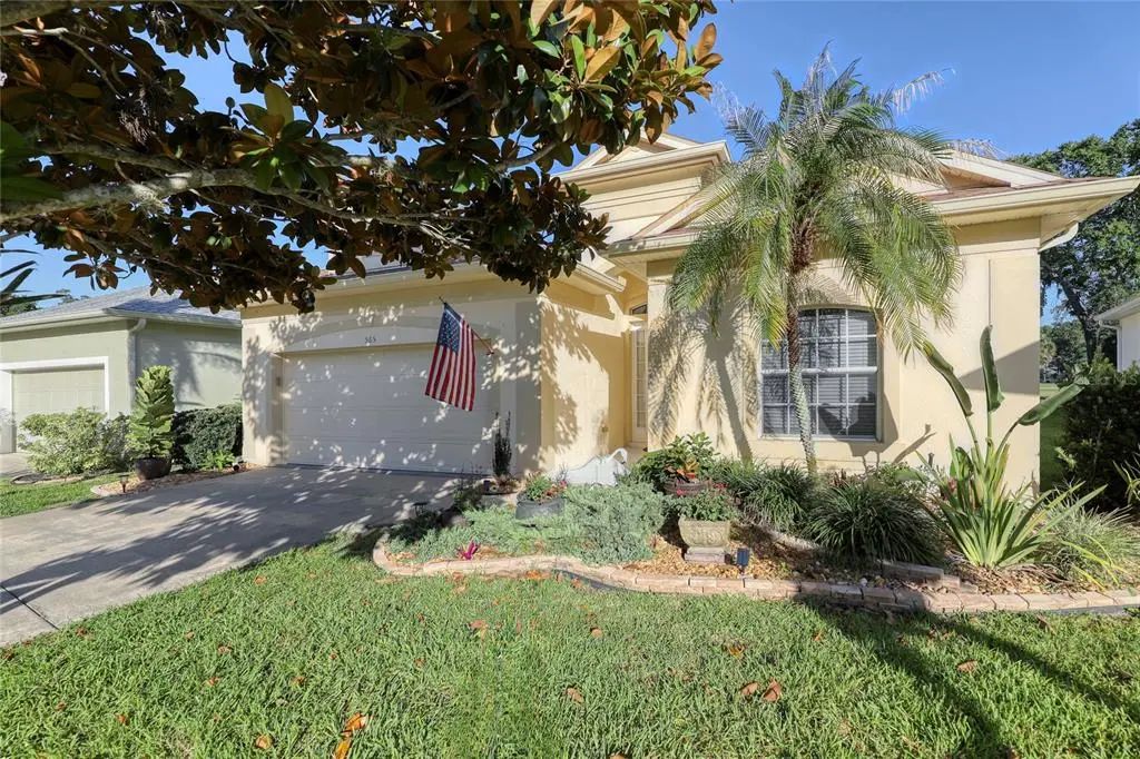 565 Greenleaf Lane, TITUSVILLE