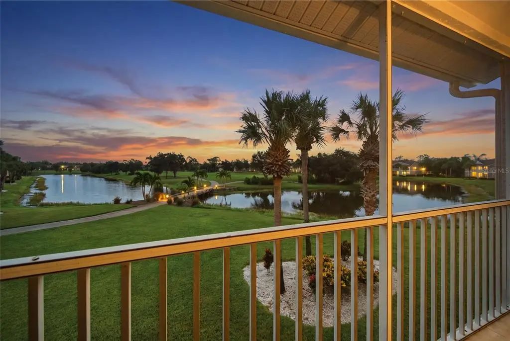 5320 Hyland Hills Avenue 2222, SARASOTA