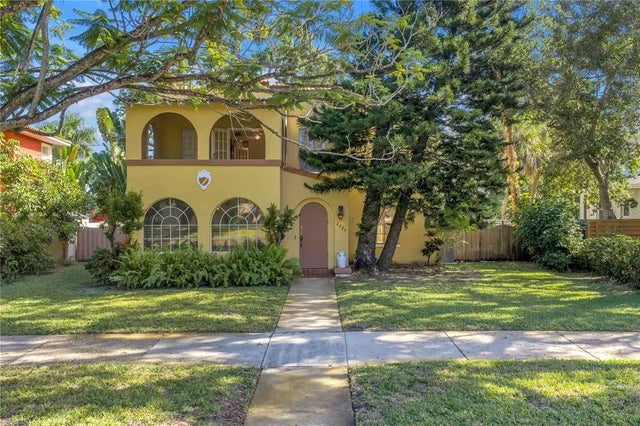 2227 Brevard Road Ne, ST PETERSBURG