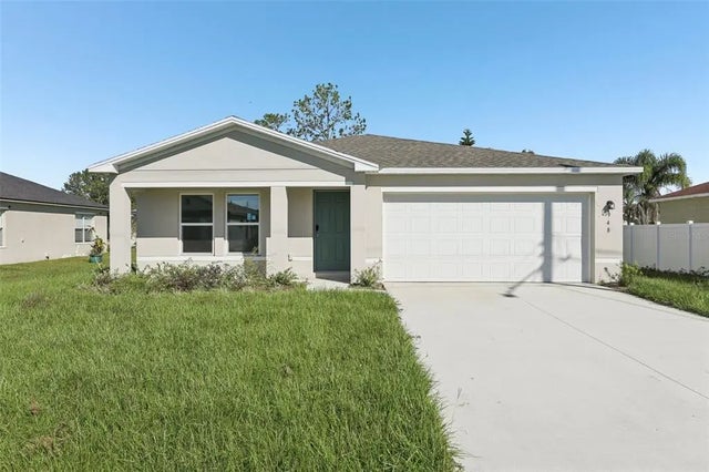 948 Louvre Court, KISSIMMEE