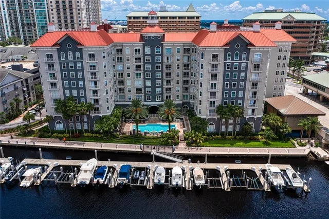 700 S Harbour Island Boulevard 704, TAMPA