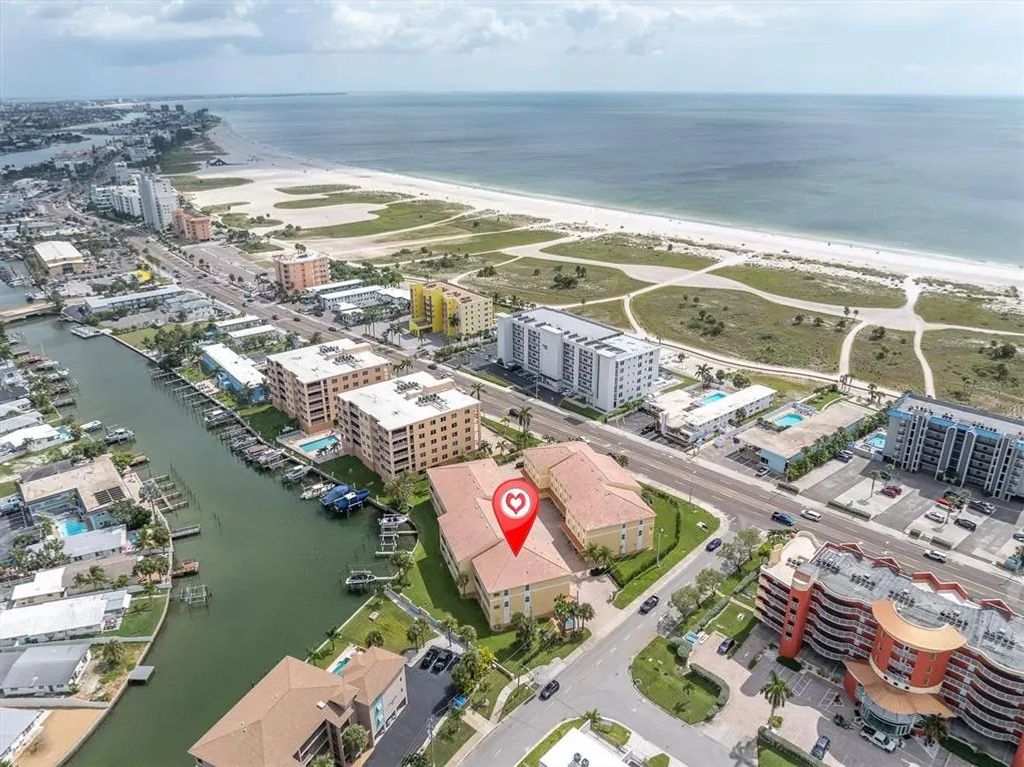 11595 Gulf Boulevard 1, TREASURE ISLAND