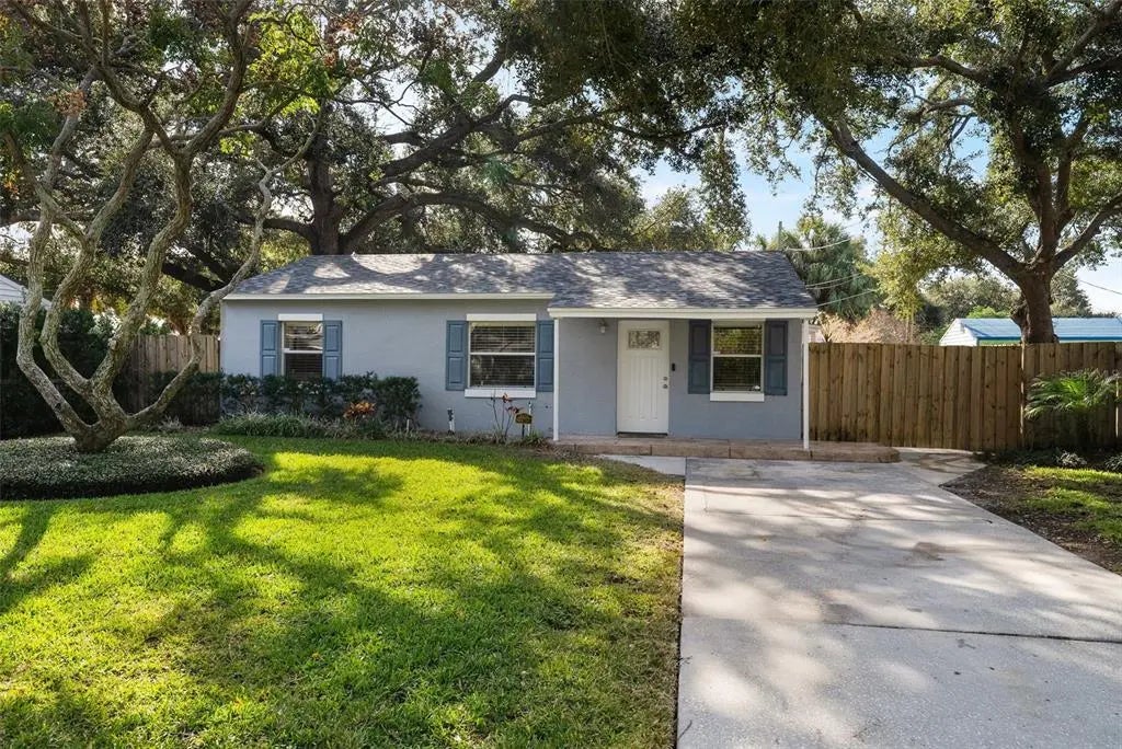 4722 W Wallcraft Avenue, TAMPA