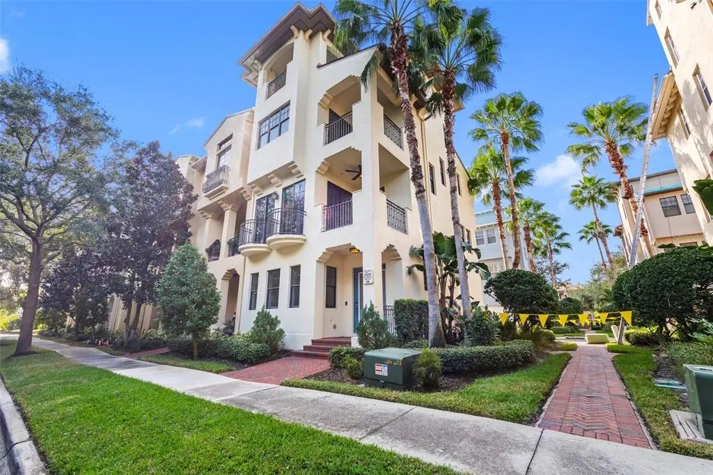 6039 Printery Street 101, TAMPA