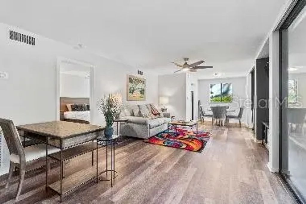 3071 Willow Green 35, SARASOTA